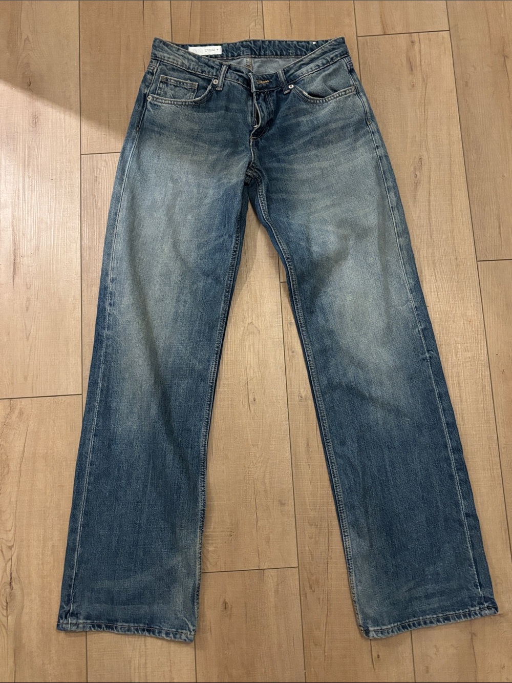 Zara Women's Low Rise Wide-Leg Jeans